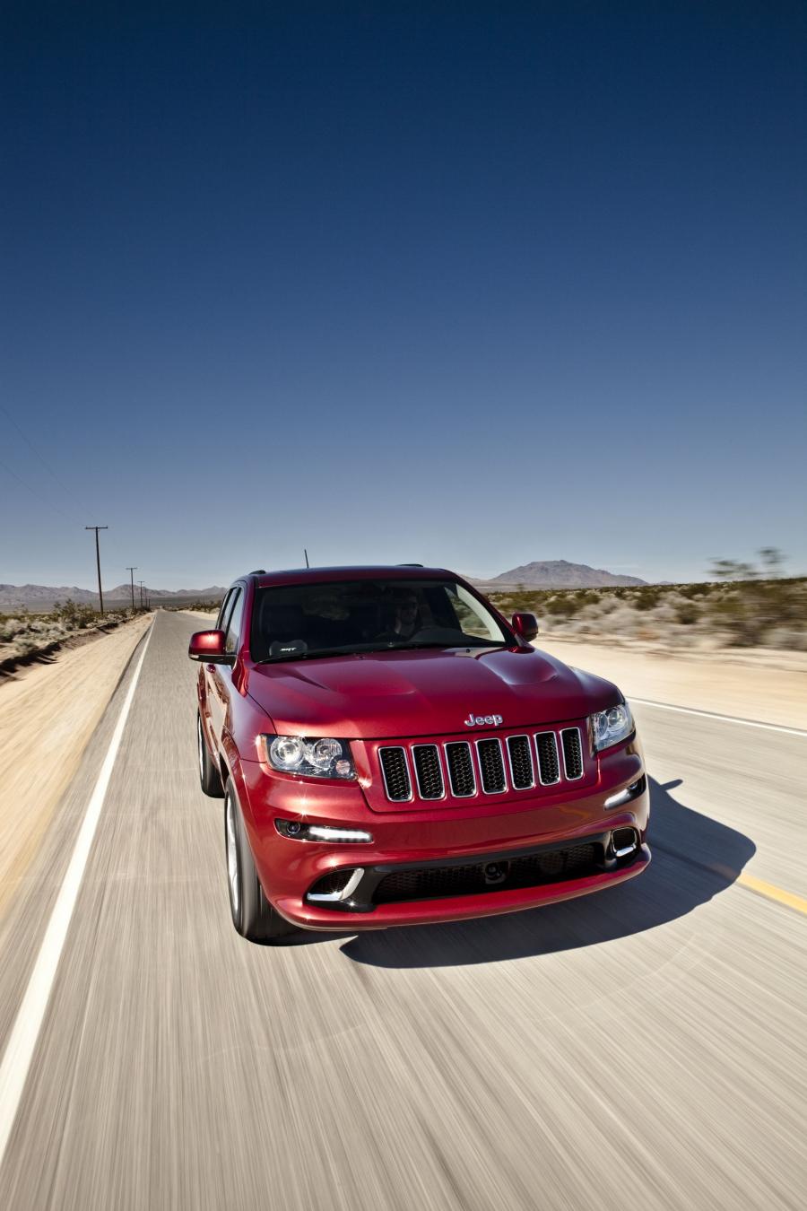  Jeep Grand Cherokee SRT8 2012 года  (фото 152 из 186)